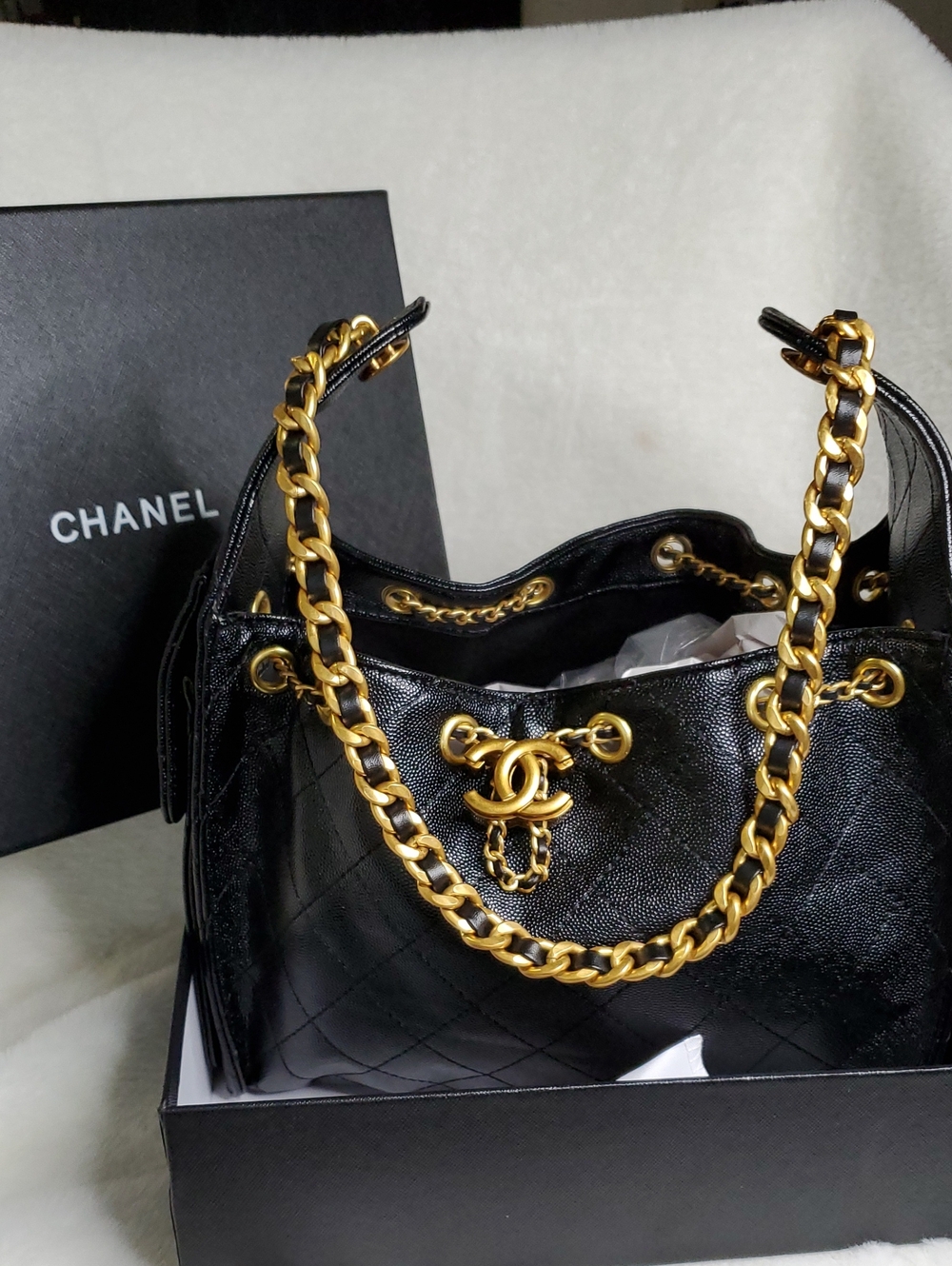 CC  Black Quilted Shoulder Bag with Gold Chain
